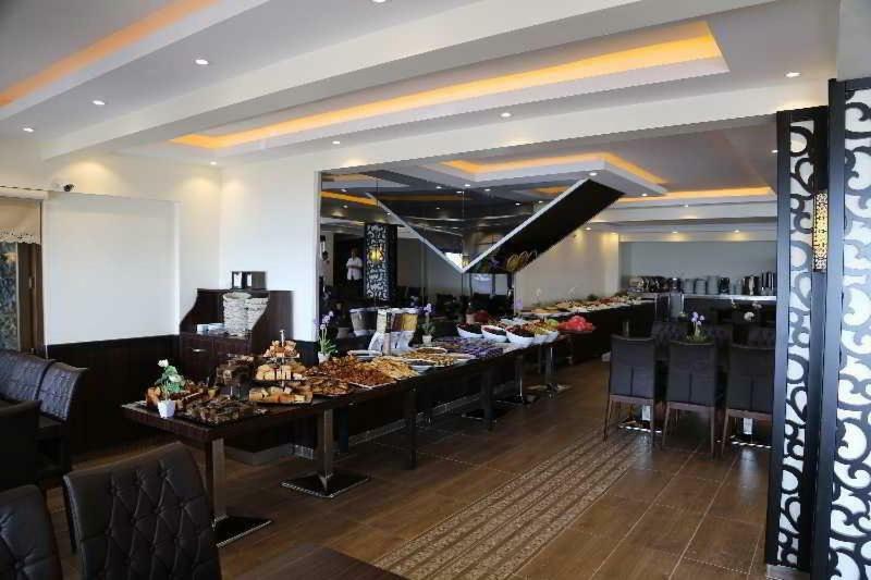 בויוקצ'קמג'ה Diamond City Resort Hotel מראה חיצוני תמונה